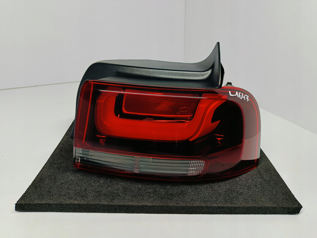 CITROEN C4 CACTUS LIFT 17- RÜCKLEUCHTE RECHTS HINTEN LED 9823950280