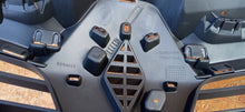 Laden Sie das Bild in den Galerie-Viewer, RENAULT CLIO 4 IV 11- KÜHLERGRILL MITTELGITTER 622563184R