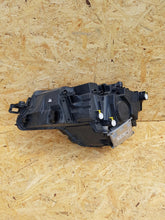 Laden Sie das Bild in den Galerie-Viewer, SKODA KAROQ SCHEINWERFER RECHTS VORNE FULL LED 57B941016B