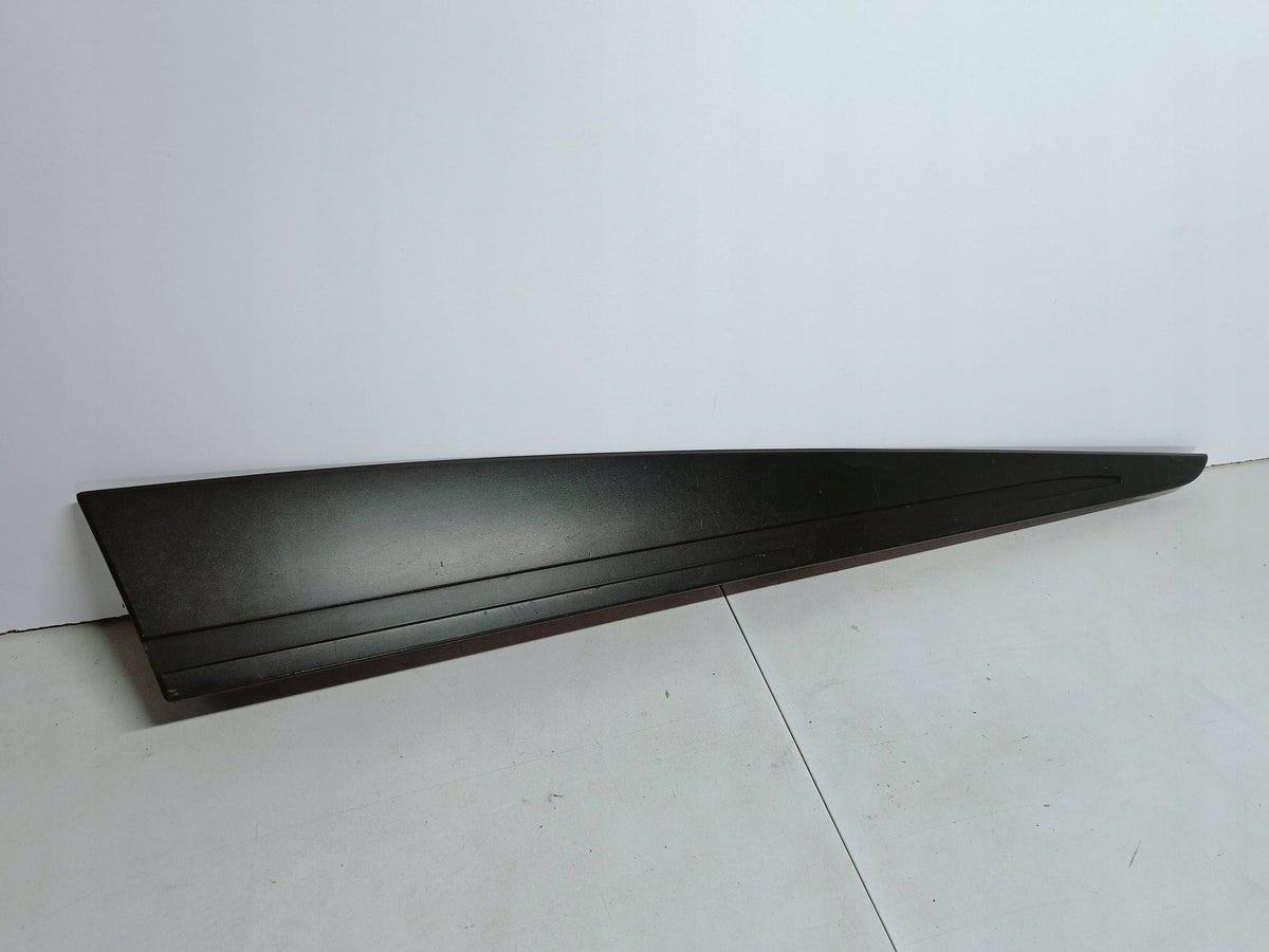 Renault Clio IV 4 12- Trim Strip Cover Front Right Door Mat 801865598R — photo 3 of 16