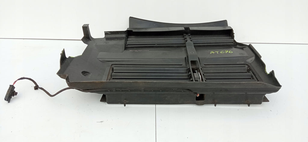 FORD C-MAX MK2 FOCUS MK3 10- LENKRAD LUFTEINLASS ROLLLADEN BM51-8475-CE