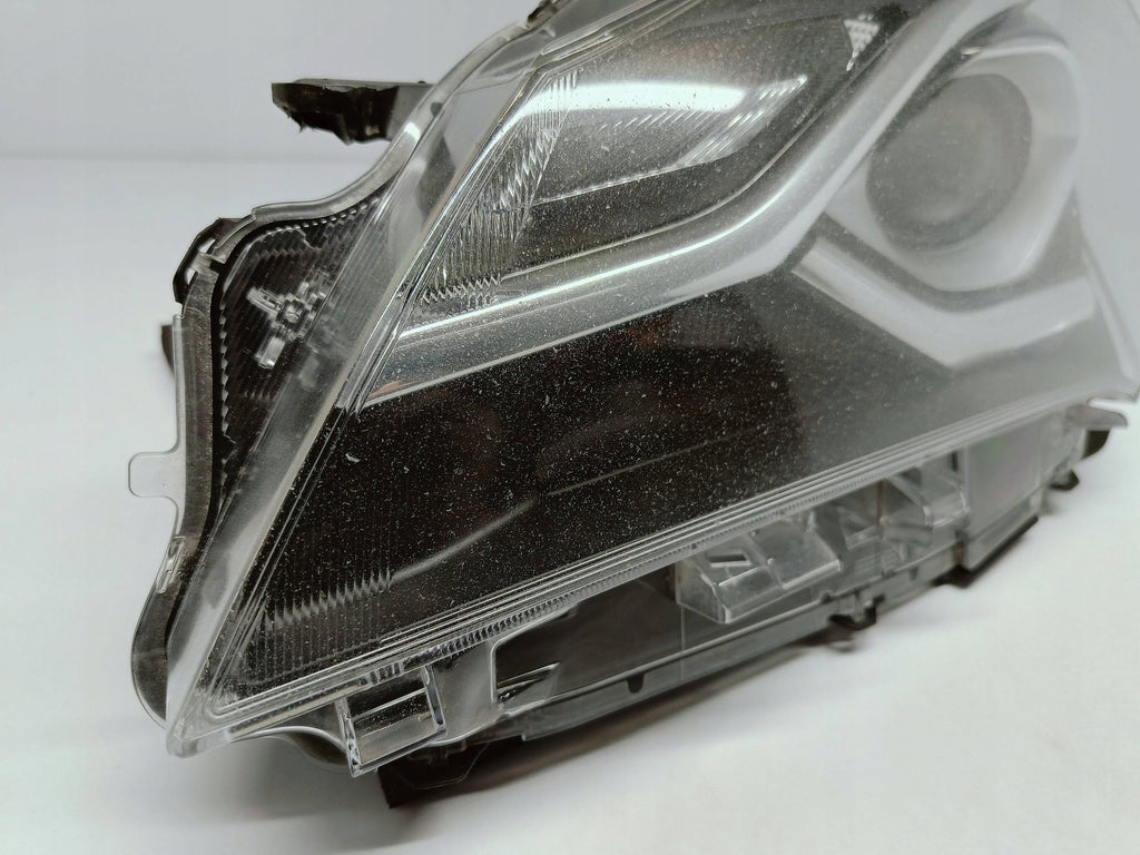 Toyota Yaris III 3 LIFT 17- LAMPA LEWA PRZÓD SOCZEWKA KOITO 0D-197