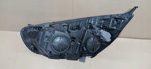 Load image into Gallery viewer, FORD TRANSIT CUSTOM LIFT 18-22 LAMPA PRAWA PRZÓD PRZEDNIA EU JK21-13W029-DH