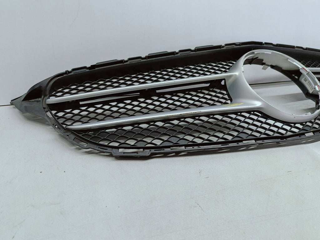 Mercedes-Benz C W205 14- KÜHLERGRILL STOSSFÄNGER VORNE A2058800783