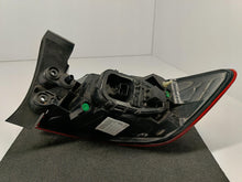 Laden Sie das Bild in den Galerie-Viewer, RENAULT CLIO IV HB 12- RÜCKLEUCHTE LINKS HINTEN 265554091R