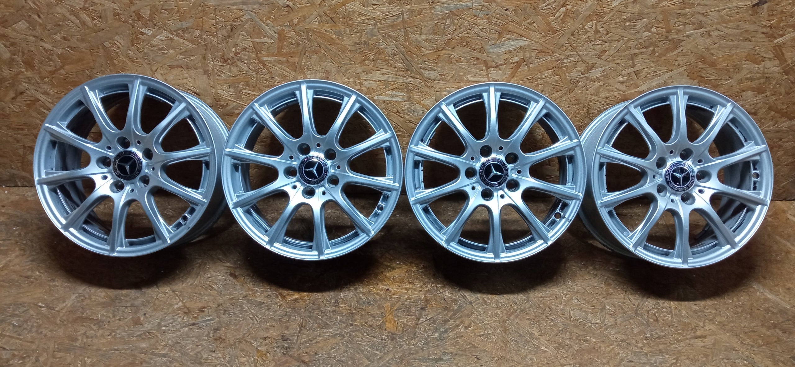 FELGI MERCEDES BENZ C-KLASA W205 6,5Jx16H2 ET38 A2054012400 ORYGINAŁ