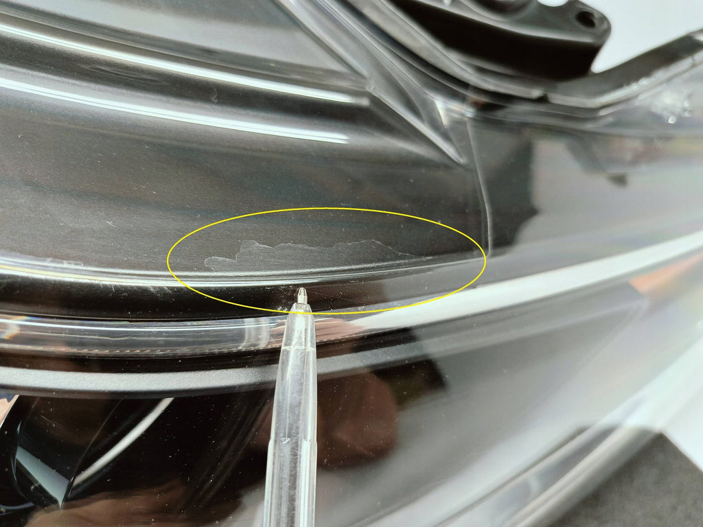 Toyota Aygo II B4 LIFT 18- LAMPA PRAWA PRZÓD SOCZEWKA+LED EU KOITO 0H-27