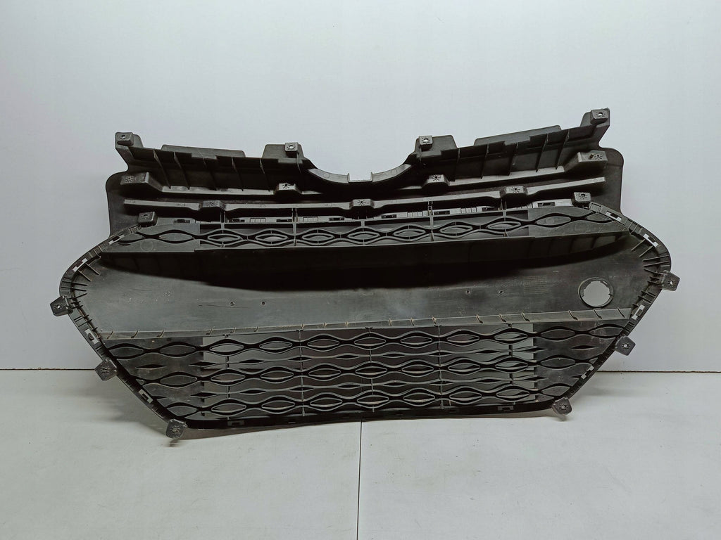 Hyundai i10 II 13- KRATKA ŚRODKOWA ATRAPA GRILL ZDERZAKA PRZÓD 86569-B9000
