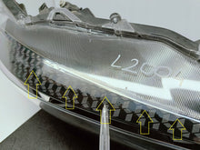 Załaduj zdjęcie do przeglądarki galerii, TOYOTA YARIS IV 4 P21 19-LAMPA REFLEKTOR PRAWY PRZÓD SOCZEWKA KOITO K0-6 EU