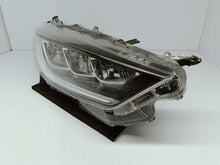 Laden Sie das Bild in den Galerie-Viewer, Toyota Yaris IV 4 XP21 19- SCHEINWERFER RECHTS VORNE VOLL-LED KOITO K0-8