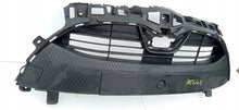 Laden Sie das Bild in den Galerie-Viewer, TOYOTA YARIS IV 4 P21 19- KÜHLERGRILL STOSSFÄNGER VORNE 53101-K0050