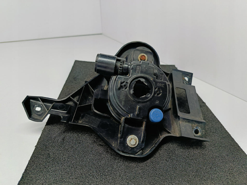 BMW 1 E81 E87 04- REFLEKTOR HALOGEN PRZECIWMGŁOWY LEWY ŚLIZG 89203679