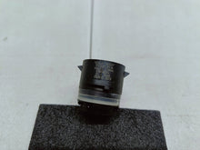 Laden Sie das Bild in den Galerie-Viewer, Tesla Model 3 M3 Y MY- PARKSENSOR PDC SENSOR 1741485-01-A