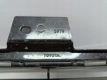 Load image into Gallery viewer, Toyota Auris II LIFT 15- KRATKA ŚRODKOWA ATRAPA ZDERZAKA PRZÓD 5311202670