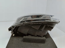 Load image into Gallery viewer, CITROEN C3 III 16- LAMPA PRAWA PRZÓD PRZEDNIA ZWYKŁA 9820059280