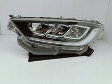 Laden Sie das Bild in den Galerie-Viewer, TOYOTA YARIS IV 4 19- SCHEINWERFER LINKS VORNE VOLL-LED KOITO K0-8 EU