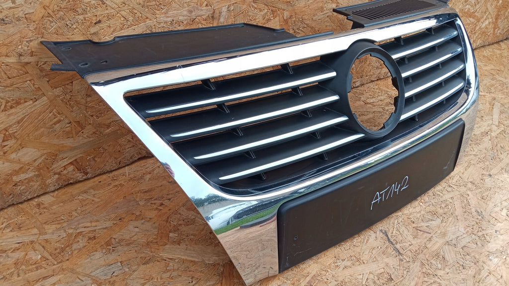 VOLKSWAGEN PASSAT B6 05- ATRAPA KRATKA GRILL 3C0853651AH
