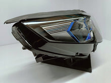 Laden Sie das Bild in den Galerie-Viewer, BMW X2 U10 23- LAMPA PRAWA PRZÓD FULL LED PRZEDNIA EU 5A77EB8-06