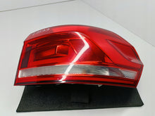 Load image into Gallery viewer, VOLKSWAGEN TOURAN 5TA 15- LAMPA PRAWA TYLNA PRAWY TYŁ 5TA945096A