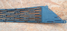 Laden Sie das Bild in den Galerie-Viewer, KIA CEED I LIFT 09- KÜHLERGRILL STOSSSTANGE VORNE NEU 86522-1H500