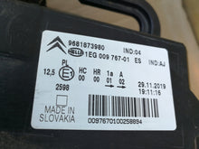 Załaduj zdjęcie do przeglądarki galerii, CITROEN C3 PICASSO 09- LAMPA LEWA PRZÓD LEWA PRZEDNIA 9681873980