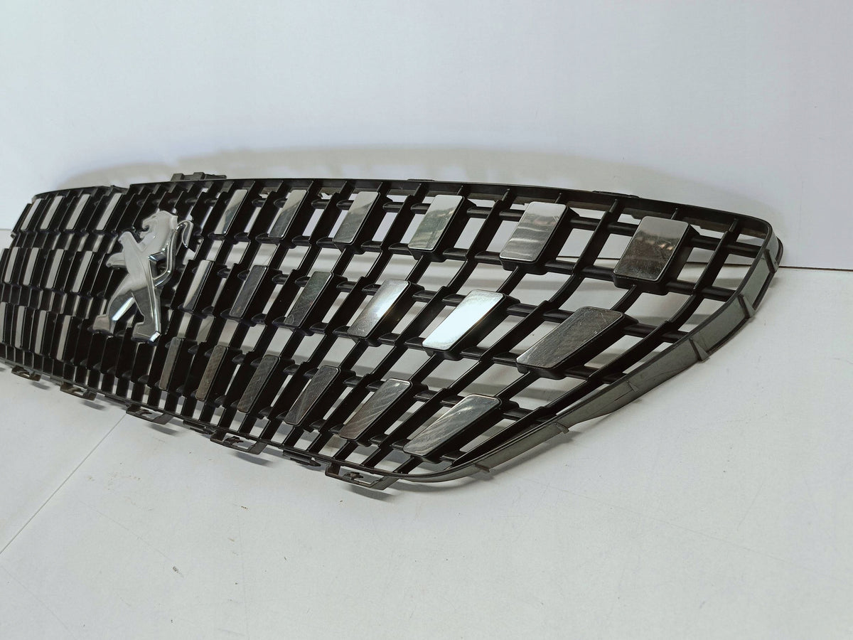 Peugeot 3008 II 2016- Kühlergrill Grill Vorderen Stossstange AA37794254 — Foto 2 von 16