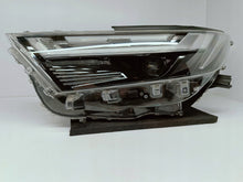 Załaduj zdjęcie do przeglądarki galerii, TOYOTA RAV4 V LIFT 22- LAMPA LEWA PRZÓD PRZEDNIA FULL LED EU 81185-42G10