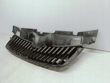 Laden Sie das Bild in den Galerie-Viewer, Skoda Fabia II 5J LIFT 10- KÜHLERGRILL STOSSSTANGE VORNE 5J0853668C