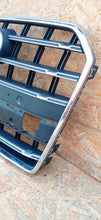 Laden Sie das Bild in den Galerie-Viewer, AUDI A6 C7 LIFT 14- KÜHLERGRILL MITTE STOSSSTANGE VORNE 4G0853651BP