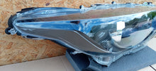 Załaduj zdjęcie do przeglądarki galerii, TOYOTA YARIS IV 4 19- LAMPA REFLEKTOR PRAWY PRZÓD SOCZEWKA KOITO K0-6 EU