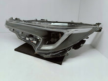 Laden Sie das Bild in den Galerie-Viewer, Toyota Corolla E21 LIFT 22- LAMPA LEWA PRZÓD PRZEDNIA FULL LED 81150-02X10