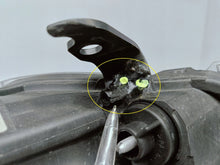 Laden Sie das Bild in den Galerie-Viewer, Toyota Auris II E18 LIFT 15- SCHEINWERFER LINKS LINSE+LED EU 81150-02K30
