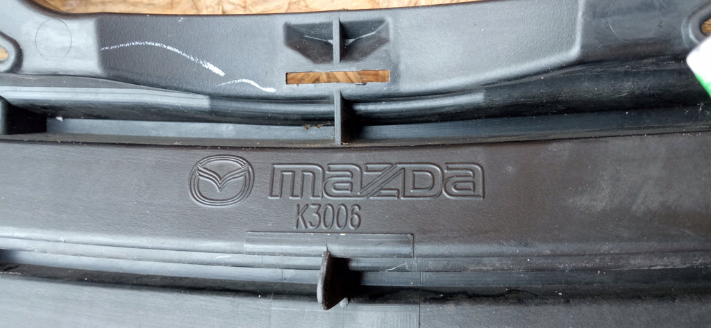 MAZDA 6 III GJ LIFT 15- ATRAPA KRATKA GRILL ZDERZAKA PRZEDNIEGO G46L-50172