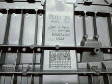 Laden Sie das Bild in den Galerie-Viewer, Audi Q3 8U 11- UNTERFAHRSCHUTZ UNTERE ABDECKUNG STOSSFÄNGER VORNE 8U0807233C