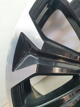 Laden Sie das Bild in den Galerie-Viewer, Toyota Corolla E21 ALUFELGE 17 ZOLL 7.5x17 ET40 5X114.3 CMS1029
