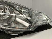 Laden Sie das Bild in den Galerie-Viewer, CITROEN C3 II DS3 LIFT 13- LAMPA PRAWA PRZÓD PRZEDNIA ZWYKŁA 9677033880