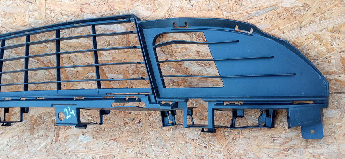 Renault Scenic III 09- Kühlergrill Gitter Untere Grill Vorne Stossstange 622545401R — Foto 2 von 10