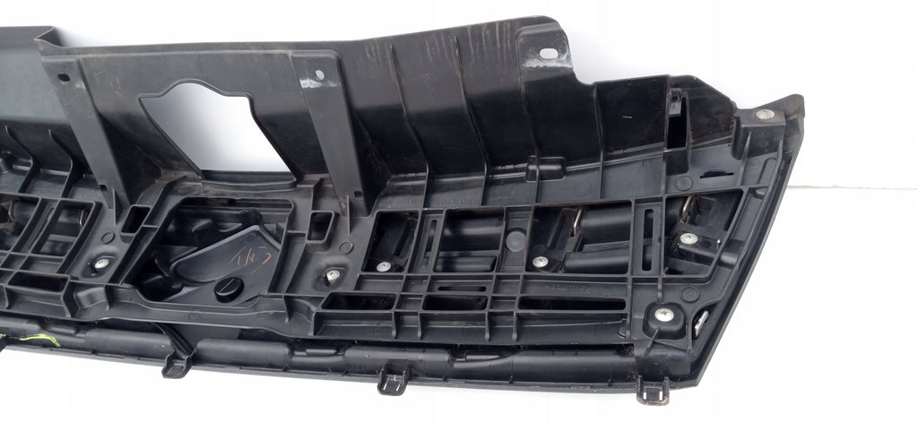 SUZUKI VITARA III LIFT 18- KÜHLERGRILL STOSSFÄNGERGITTER VORNE 72111-86R0