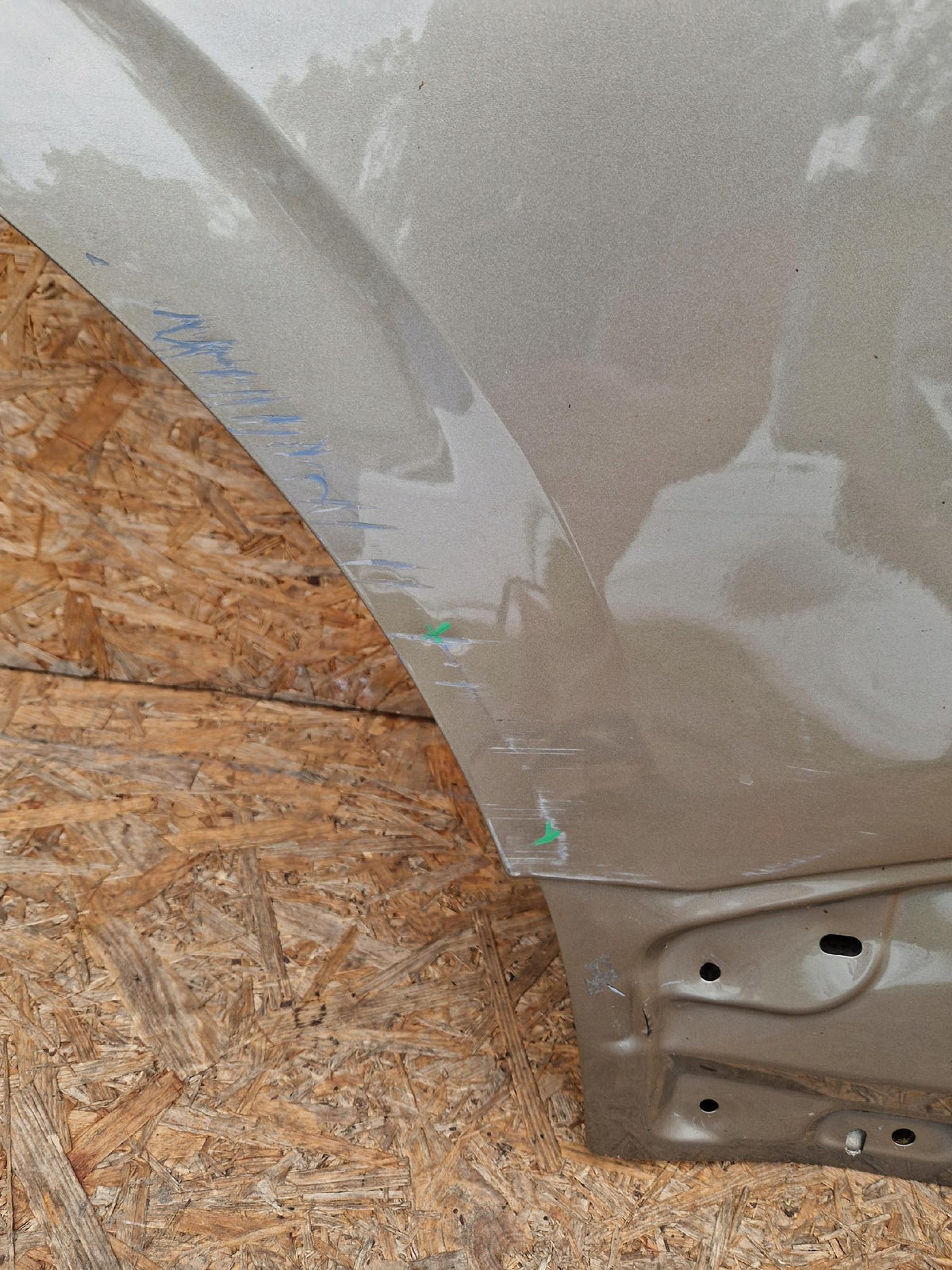 Renult Kadjar 15- Rear Right Door Rear 821525757R — photo 5 of 16