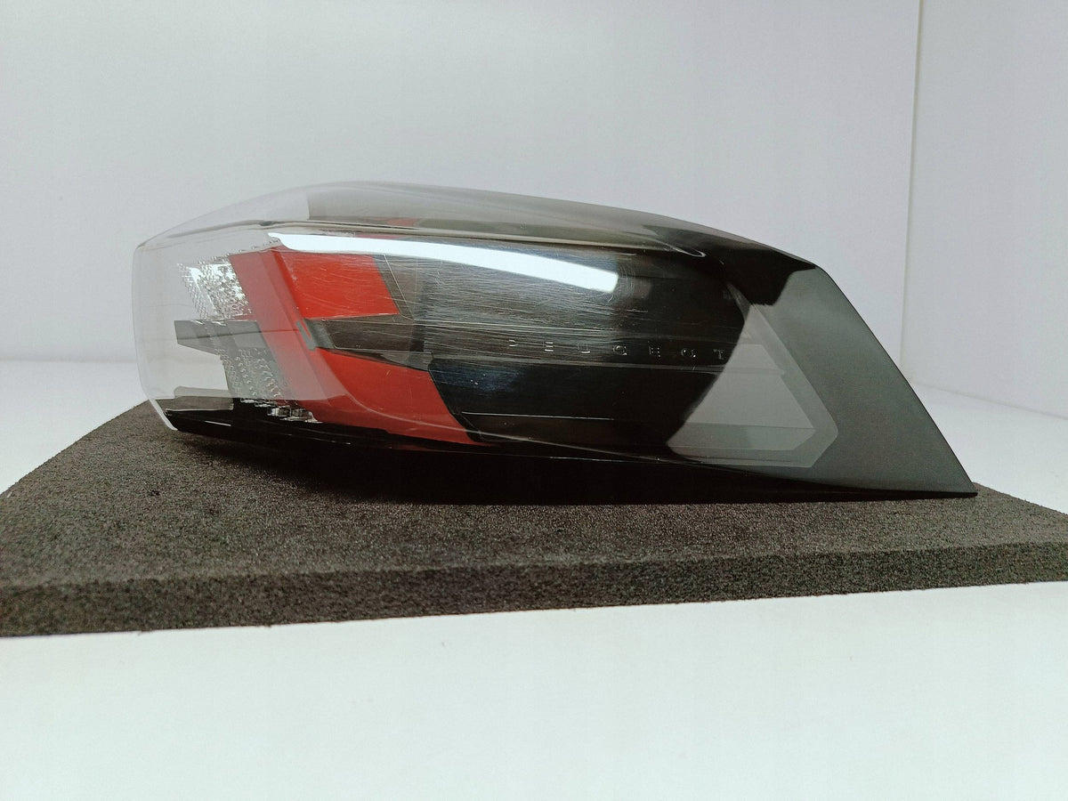 Peugeot 2008 II 19- Feu Arrière Droit LED Origine (oe) EU 9838190480 — photo 3 sur 16