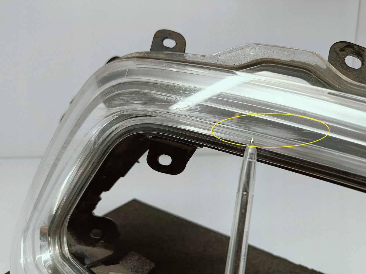 Renault Captur I Lift 17- Nebelscheinwerfer LED DRL Vorne Rechts Original (oe) 266007846R — Foto 6 von 11