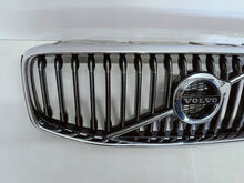 Load image into Gallery viewer, Volvo XC60 II 17- ATRAPA GRILL CHŁODNICY ZDERZAKA PRZEDNIEGO 31425535