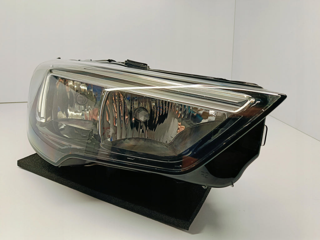OPEL CROSSLAND X 17- LAMPA PRAWA PRZÓD PRZEDNIA ZWYKŁA H7+LED 13467968