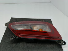 Załaduj zdjęcie do przeglądarki galerii, HYUNDAI KONA EV 17- LAMPA LEWY TYŁ LEWA TYLNA ZDERZAKA 92405-K4010