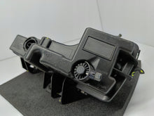 Laden Sie das Bild in den Galerie-Viewer, TESLA 3 LIFT Y 20- NEBELSCHEINWERFER RECHTS LED TAGFAHRLICHT 1624798-00-A