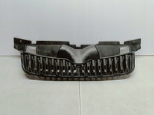 Laden Sie das Bild in den Galerie-Viewer, Skoda Fabia II 5J LIFT 10- KÜHLERGRILL STOSSSTANGE VORNE 5J0853668C