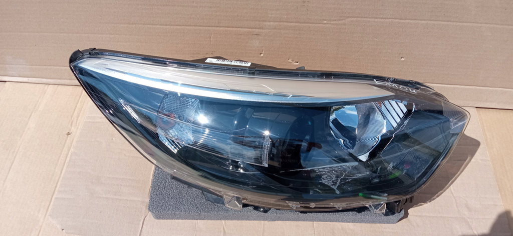 RENAULT CAPTUR I 13- LAMPA REFLEKTOR PRAWY PRZÓD ZWYKŁA H1 260105066R
