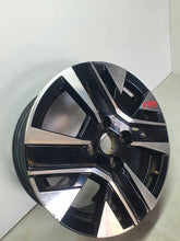 Załaduj zdjęcie do przeglądarki galerii, Peugeot 208 II E-208 FELGA ALUMINIOWA 16 CALI 6.5x16 ET38 4x108 9851282880