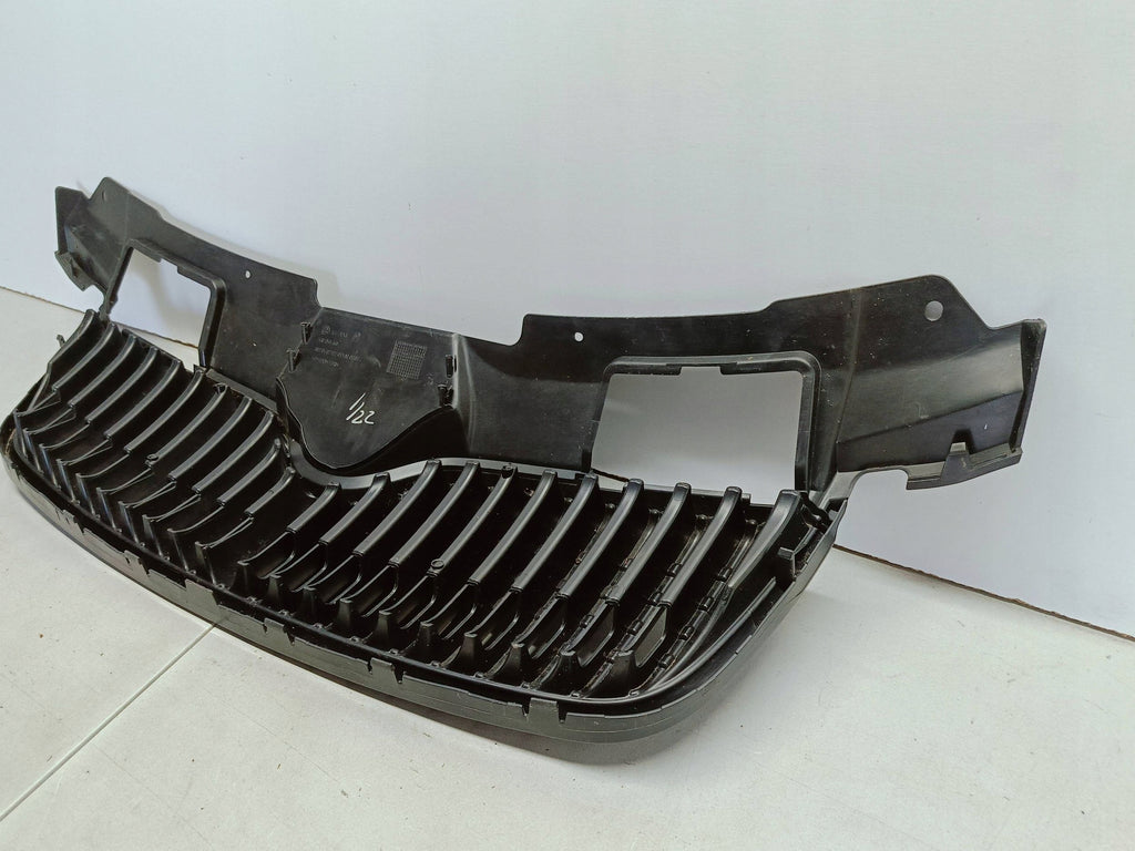 Skoda Fabia II Mk2 5J 07- GRILL ATRAPA ZDERZAKA PRZEDNIEGO 5J0853668