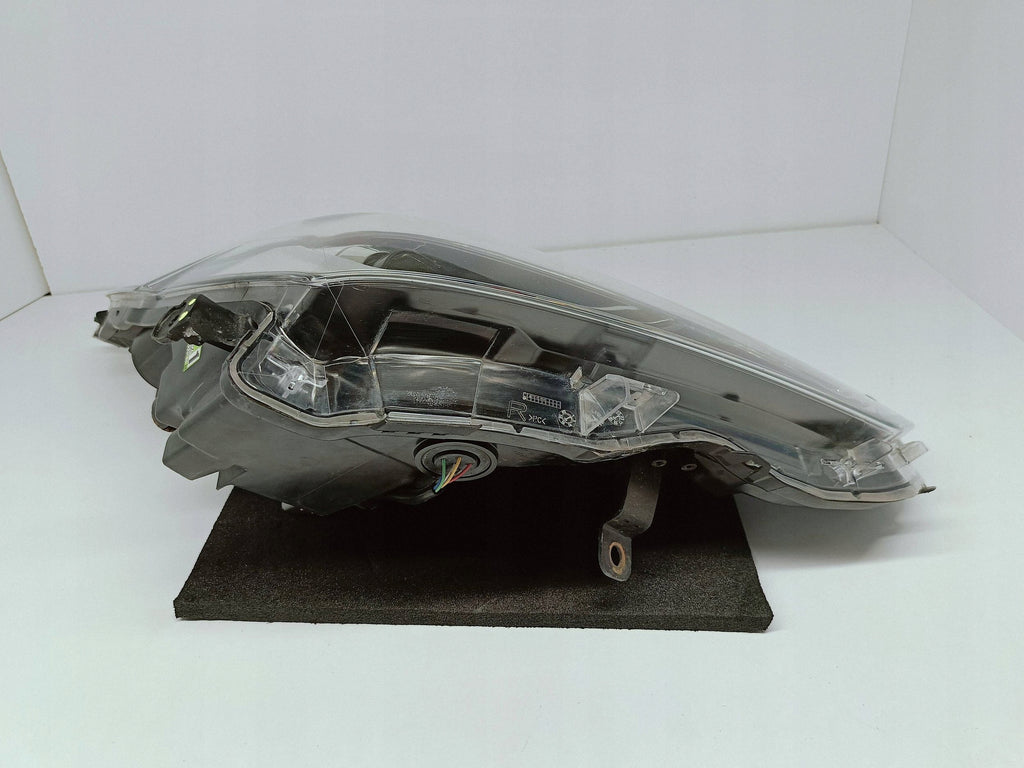 Toyota Aygo II B4 LIFT 18- SCHEINWERFER RECHTS VORNE LINSE+LED EU KOITO 0H-27
